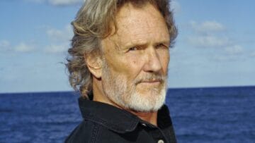 Kris-Kristofferson-Ocean-2-Mary-Ellen-Mark-e1727649844111.jpg