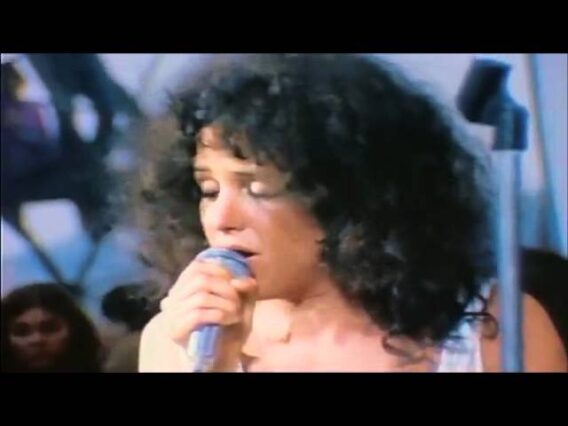 Jefferson Airplane  – Somebody To Love (Live at Woodstock Music & Art Fair, 1969)