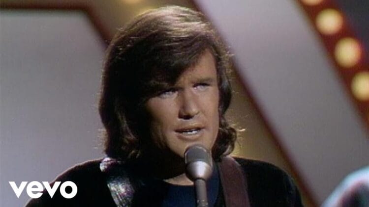 Kris Kristofferson – Loving Her Was Easier (Than Anything Ill Ever Do Again) (Stereo)