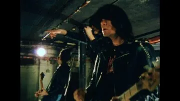 Ramones – Shes The One (Official Music Video)