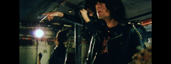 Ramones – Shes The One (Official Music Video)