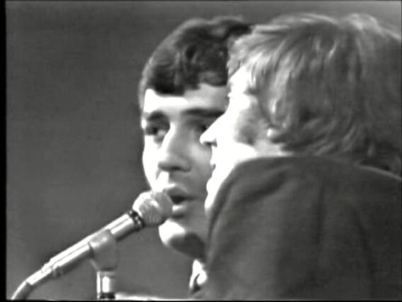 The Moody Blues : Go Now : Live : 1965