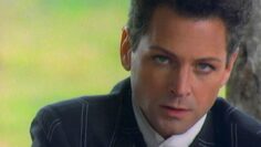 Fleetwood Mac – Little Lies (Official Music Video)