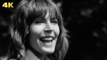 Helen Reddy –  I Am Woman (Official 4K Video)