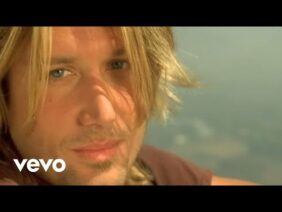 Keith Urban – Somebody Like You (Official Music Video)