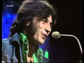 Albert Hammond – It Never Rains In Southern California (1973) HD 0815007
