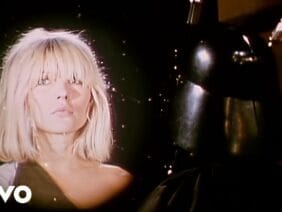 Blondie – The Tide Is High