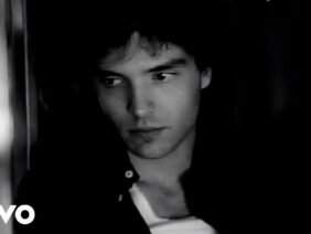 Richard Marx – Hold On To The Nights