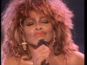 Tina Turner – Whats Love Got To Do With It (Live)