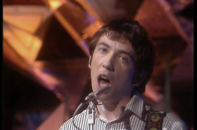 Buzzcocks – Ever Fallen In Love (With Someone You Shouldn’t’ve?) (TOTP, 1978)