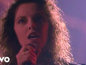 Pat Benatar – All Fired Up (Official Music Video)