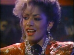 Sheila E. : A Love Bizarre (1985) • Official Music Video • HQ Audio • Subtitle Lyrics Option