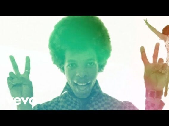 Sly & The Family Stone – Everyday People (Official Video)