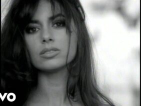 Susanna Hoffs – Unconditional Love (Official Video)