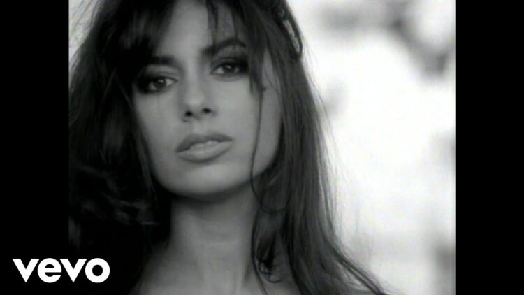 Susanna Hoffs – Unconditional Love (Official Video)