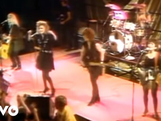 The Go-Gos – We Got The Beat