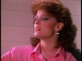 The Judds – Mama Hes Crazy (Official Music Video)