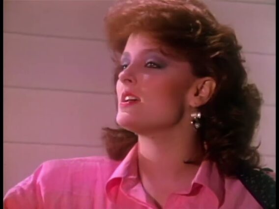 The Judds – Mama Hes Crazy (Official Music Video)