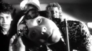 Van Halen – Hot For Teacher (Official Music Video)