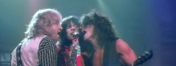 Aerosmith – Love In An Elevator