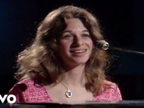Carole King – So Far Away (BBC In Concert, February 10, 1971)