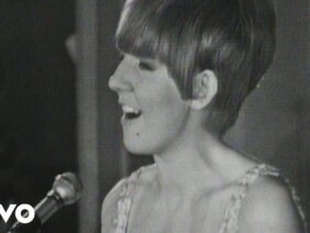 Cilla Black – Anyone Who Had A Heart (Live)