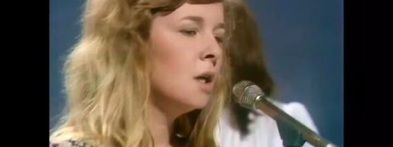 Fairport Convention   White Dress