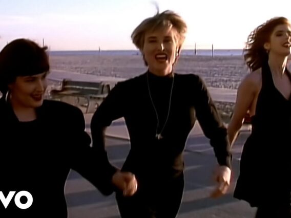 Wilson Phillips – Hold On (Official Music Video)