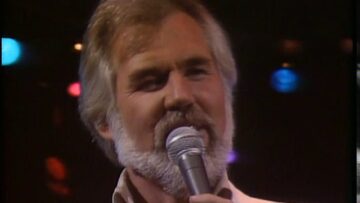 Kenny Rogers – The Gambler (Live)