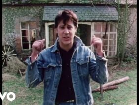 Shakin Stevens – This Ole House (Official HD Video)