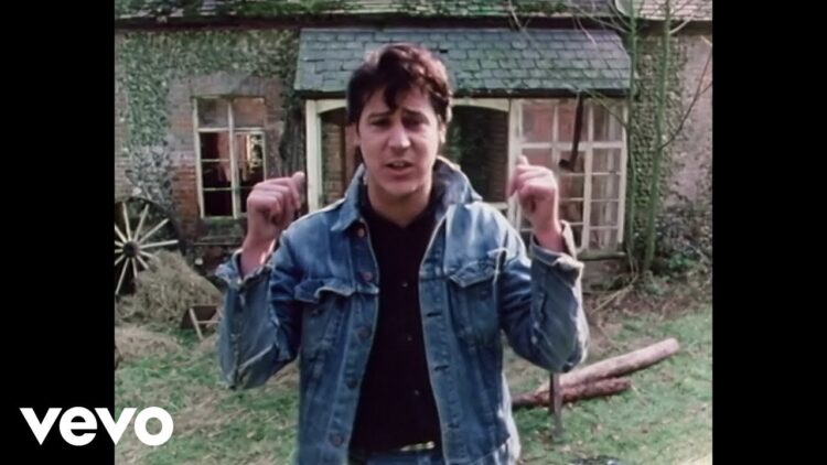 Shakin Stevens – This Ole House (Official HD Video)