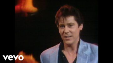 Shakin Stevens – You Drive Me Crazy (Live from Top of the Pops Christmas Party, 1981)