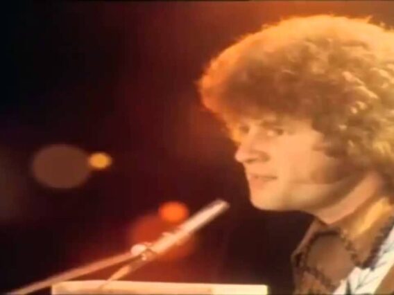 Terry Jacks – Seasons In The Sun