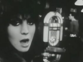 I Love Rock n Roll – Joan Jett & the Blackhearts (Official Video)