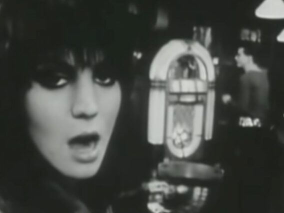 I Love Rock n Roll – Joan Jett & the Blackhearts (Official Video)