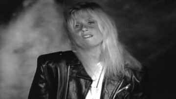 Kim Carnes – Crazy In Love