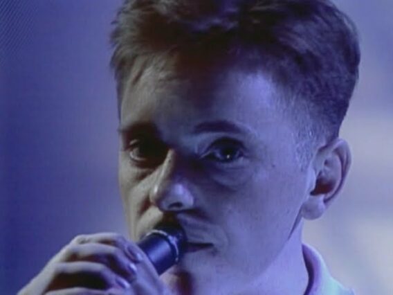 New Order – Blue Monday (Switch 1983)
