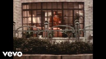 Ray Parker Jr. – Ghostbusters (Official Video)