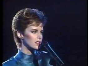 Sheena Easton – For Your Eyes Only