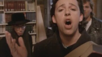 Tears For Fears – Head Over Heels