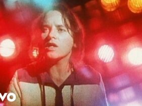10cc – The Things We Do For Love