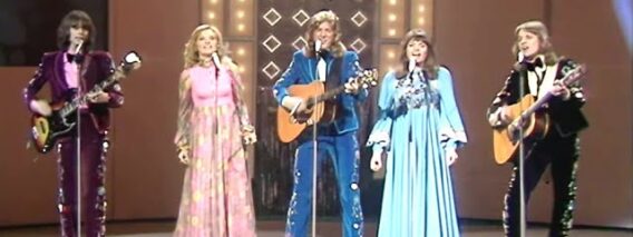 1972 UK: The New Seekers – Beg, Steal or Borrow (2nd place at Eurovision Song Contest in Edinburgh)