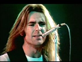 Status Quo – Down down 1974 Video Sound HQ