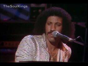 Commodores – Three Times A Lady [Live]