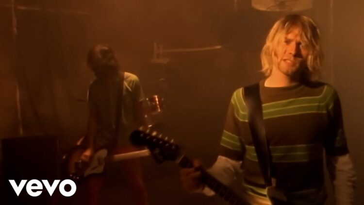 Nirvana – Smells Like Teen Spirit (Official Music Video)