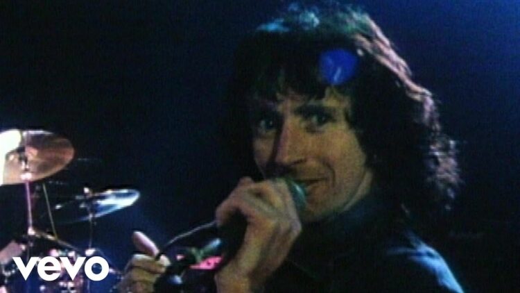 AC/DC – Highway to Hell (Official Video)