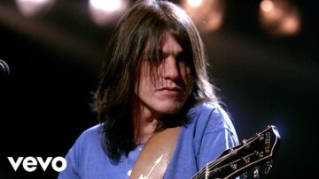 AC/DC – Thunderstruck (Official Video)