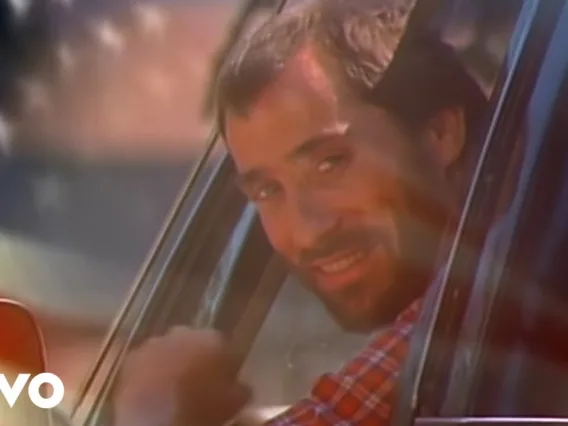 Lee Greenwood – God Bless The U.S.A.