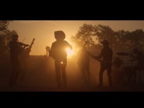 Old Crow Medicine Show – Sweet Amarillo – (Official Video)