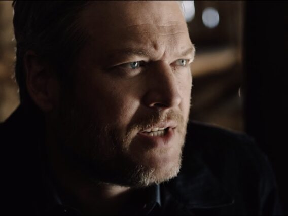 Blake Shelton – Gods Country (Official Music Video)